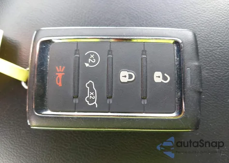 2022 Jeep Grand Cherokee Altitude 4X4 z USA, uszkodzony, nr VIN 1C4RJHAG7N8573789